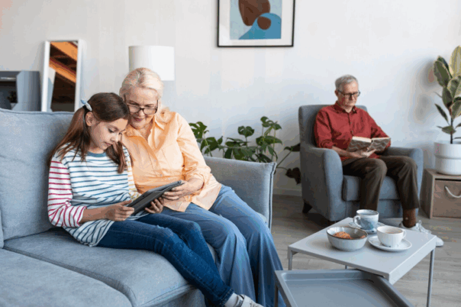 The Ways to Support Aging Parents with At-Home Healthcare