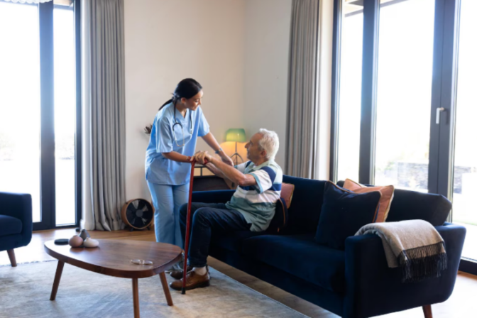 Reasons That Home Care is preferable to Hospital Stays with Seniors.